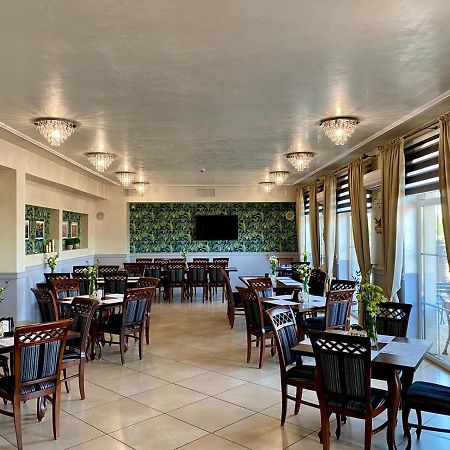 Hotel Stara Gorzelnia Licheń Eksteriør bilde
