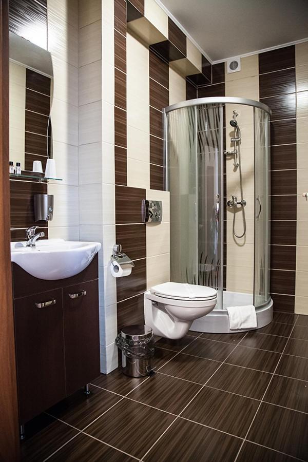 Hotel Stara Gorzelnia Licheń Eksteriør bilde