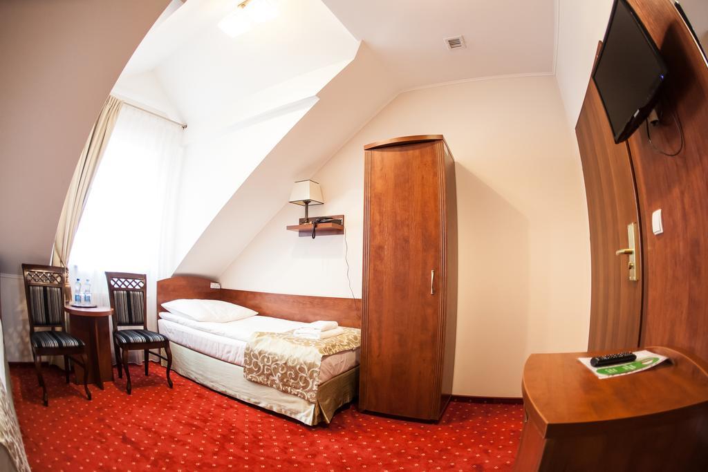 Hotel Stara Gorzelnia Licheń Rom bilde