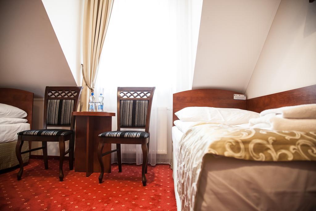 Hotel Stara Gorzelnia Licheń Rom bilde