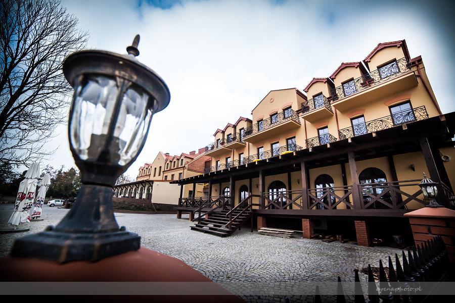 Hotel Stara Gorzelnia Licheń Eksteriør bilde